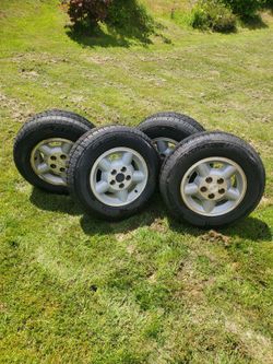 Chevy S10/blazer tires and rims