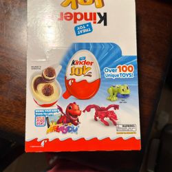 Kinder Joy Box 