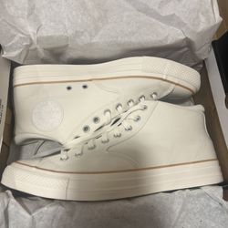 SIZE 13 - CHUCK TAYLOR ALL STAR MID 'MALDEN STREET - EGRET GUM'