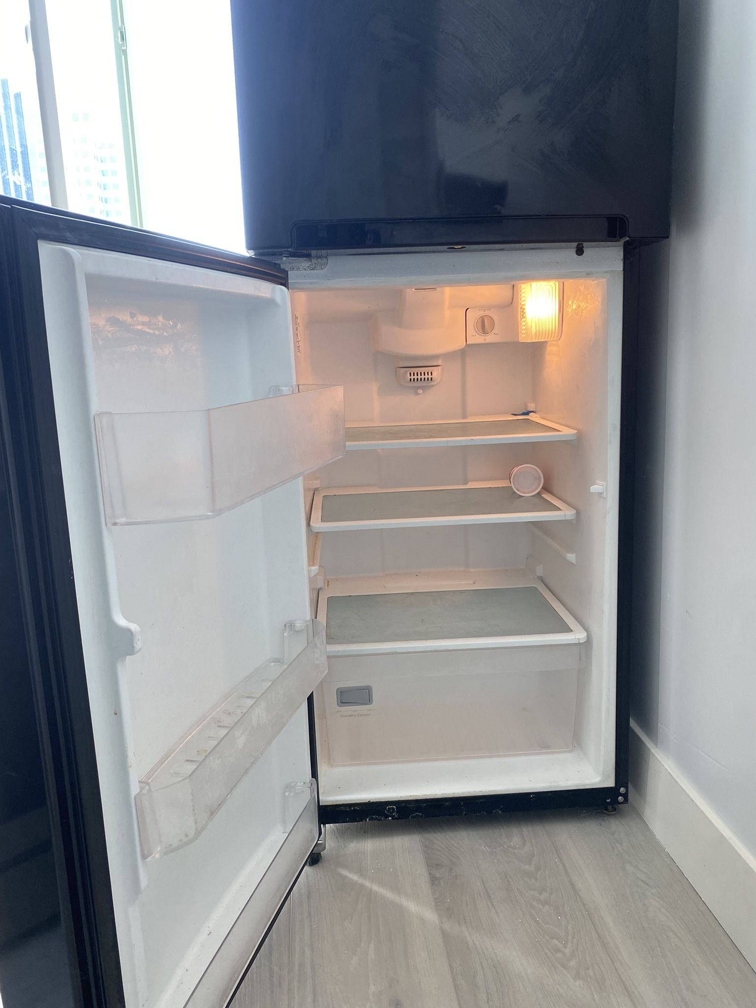 Fridge