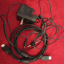 AC/DC Switching power supply adapter with 4 selectable adapter plugs