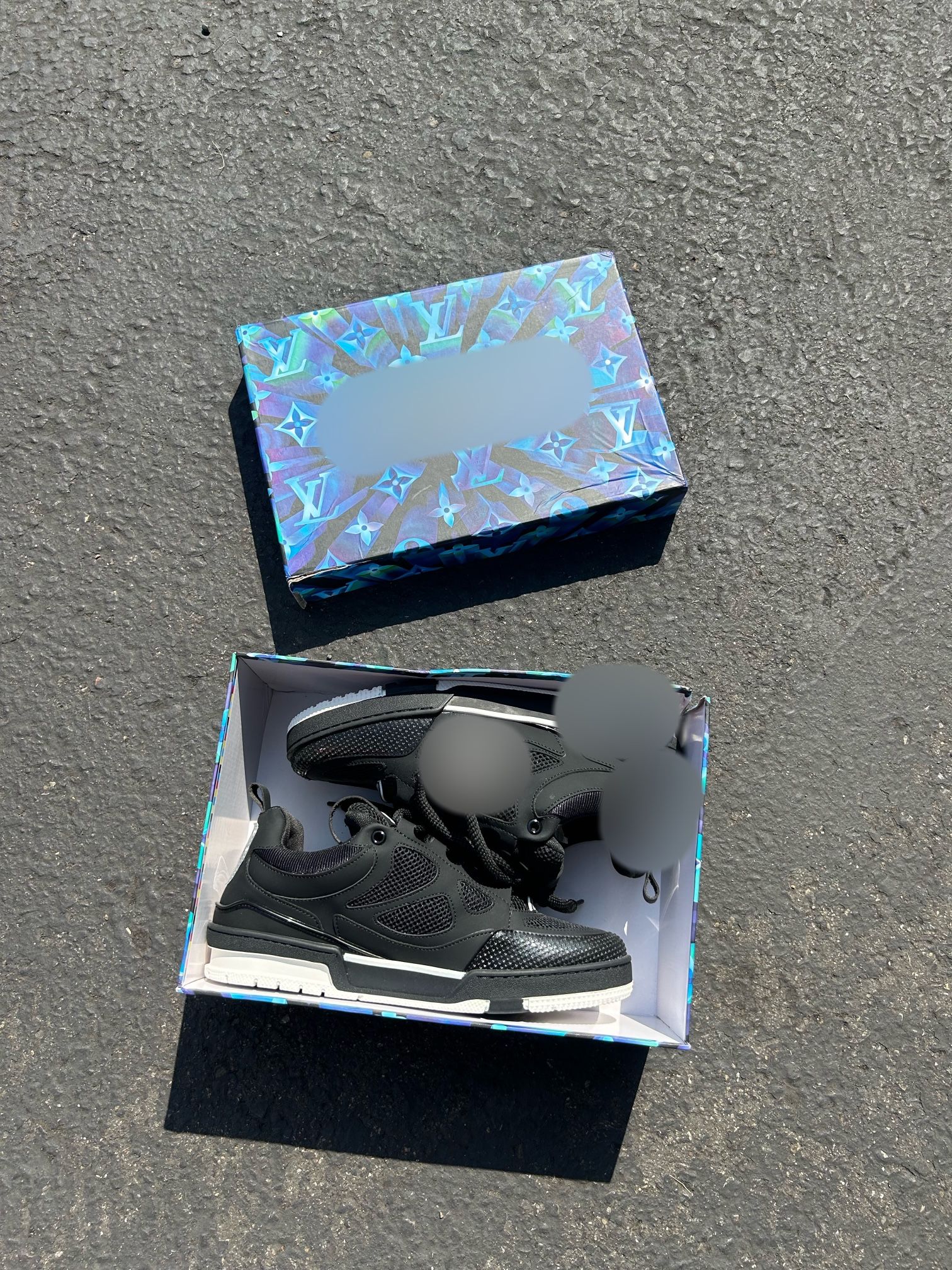 LV TRAINERS (DM FOR MORE PICS)