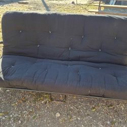 Metal Futon