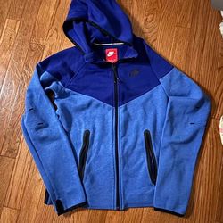 Nike tech fleece hoodie in blue and black #NikeTechFleece