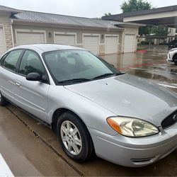 2007 Ford Taurus se v6 automatic 130k original miles