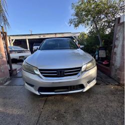 2013 Honda Accord LX Sedan 4D
