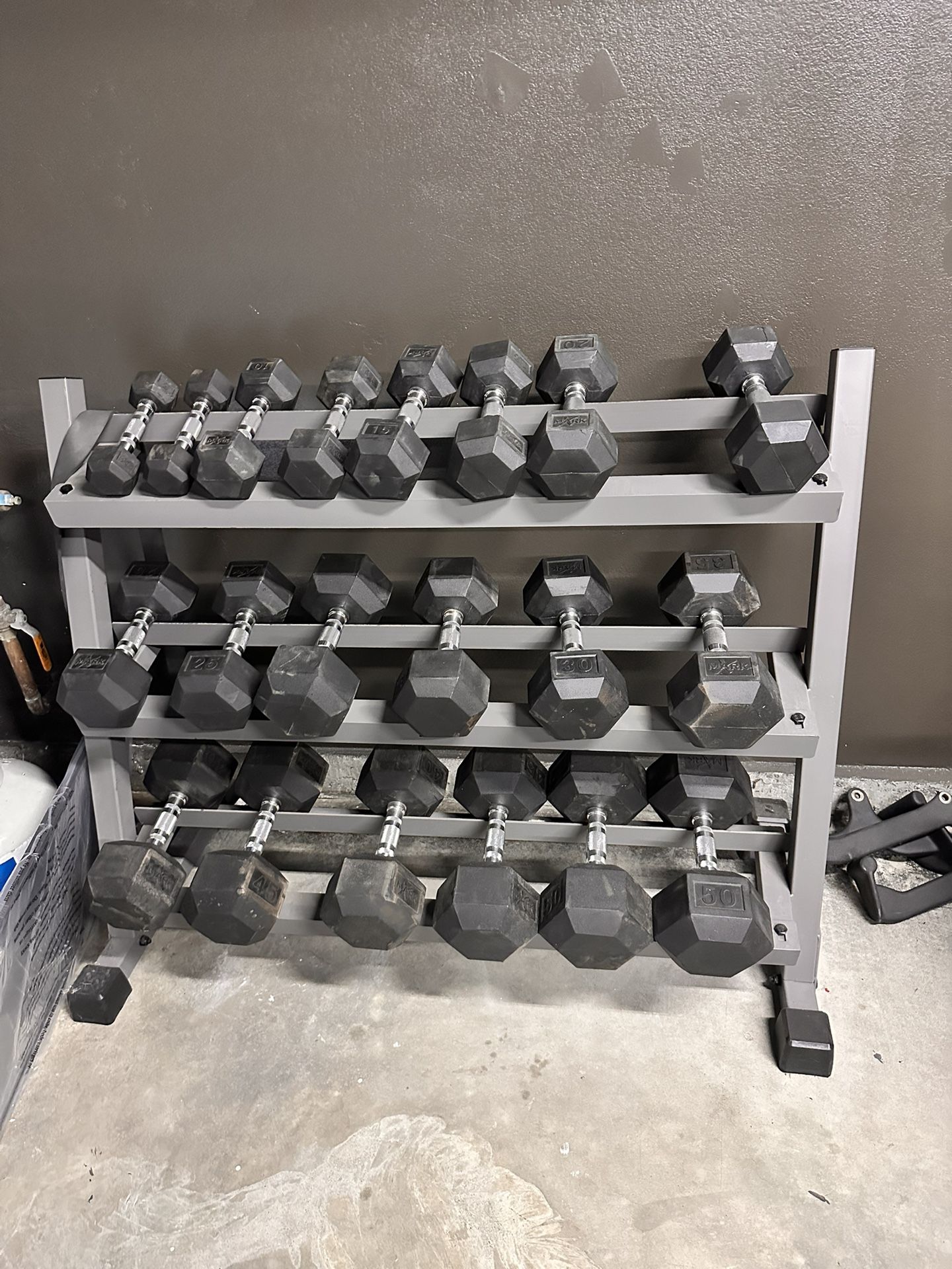 XMark Dumbbell Set