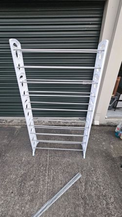 High Capacity Customizable Shoe Rack