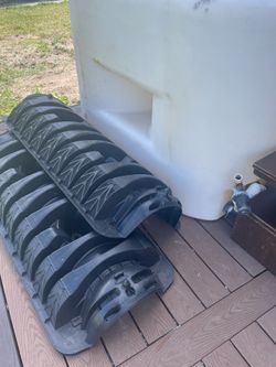 300 gallon water tank