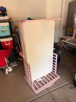 Pink Baby Crib with Mattress