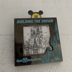 Disney Trading Pin 