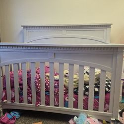 Crib 4 In 1 