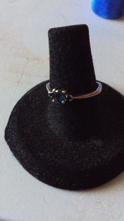 Sterling silver rings with dark stones-6.5