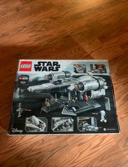 LEGO Star Wars The Razor Crest building set.