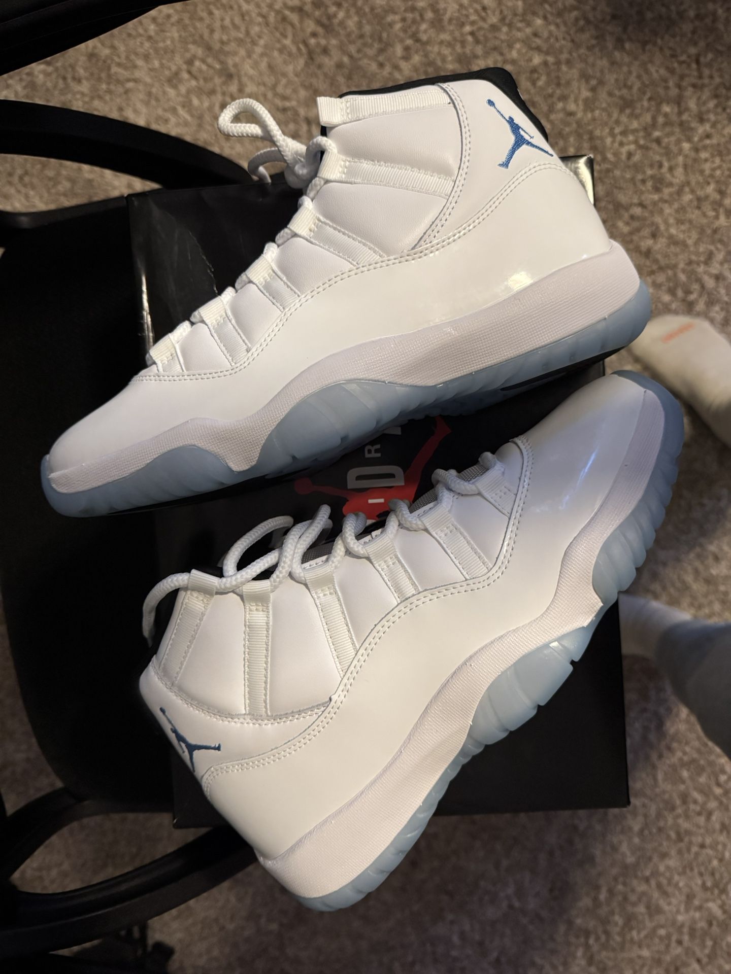 Jordan 11 Retro Legend Blue/Columbia