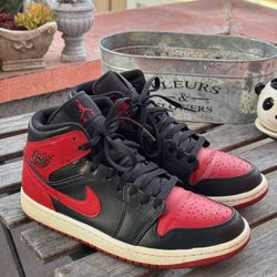 Air Jordan 1 Bred Mid Size 8 Men’s 