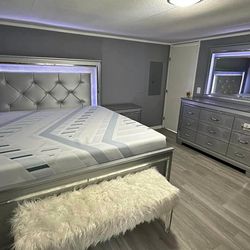 Bedroom set for sale