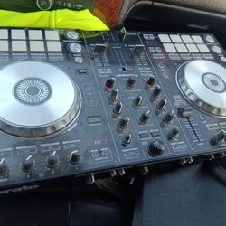 Pioneer Serato