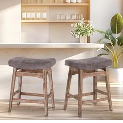 2 Counter Chairs 