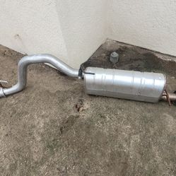   Catalic Coverter  And Muffler  Is For Any Ford Truck