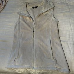 NORTH FACE VEST - NEVER WORN