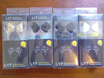 Wireless Bluetooth headphones