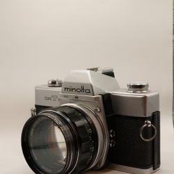 Minolta SRT101