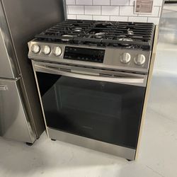 Samsung Stainless Steel 6.0 Cu. Ft. Smart Slide-In Gas Range