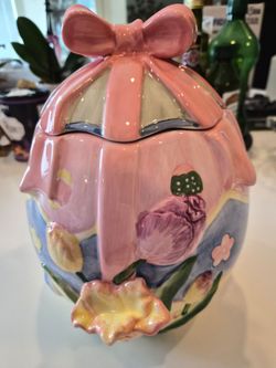 David’s Cookies Easter Egg Cookie Jar