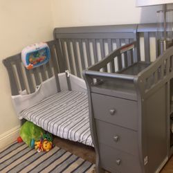 Mini Crib