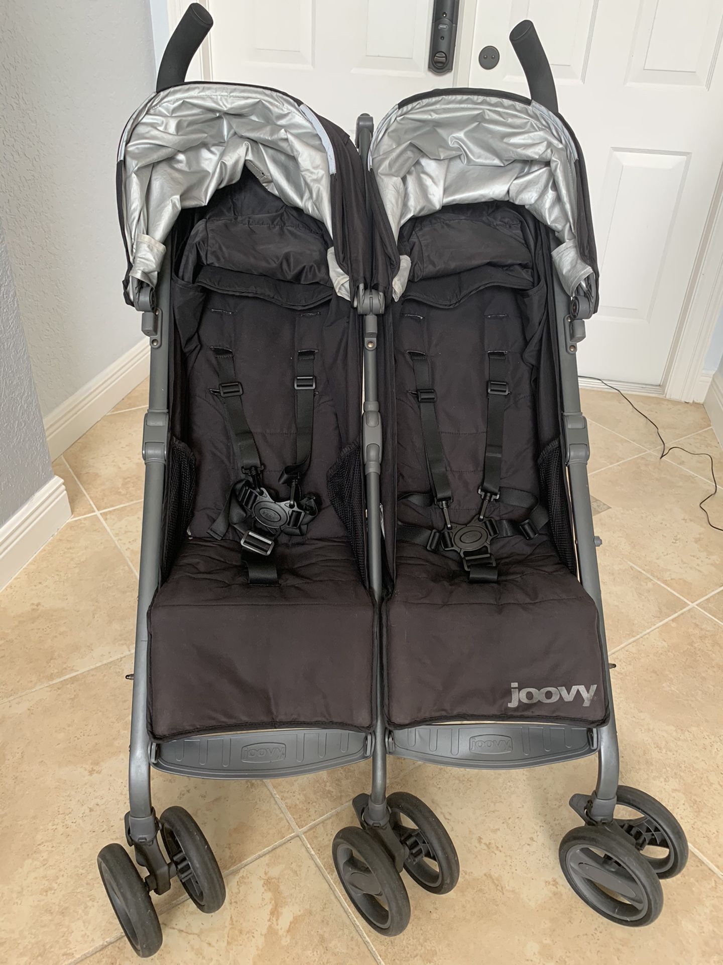 Joovy Twin Groove Ultralight double Stroller