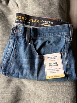 Levi’s Strauss relaxed straight jeans