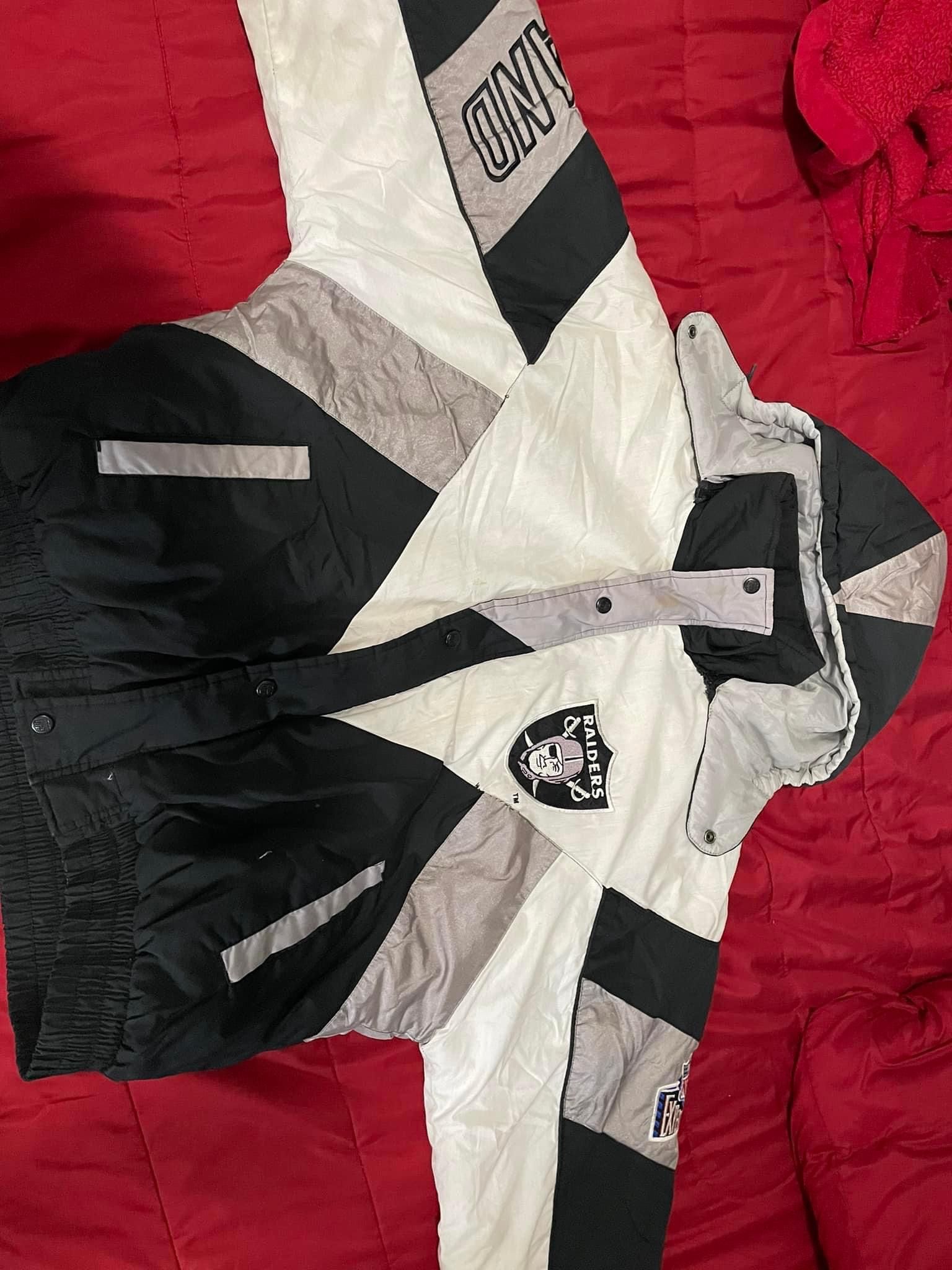 Pro Player Vintage Oakland Raiders Jacket