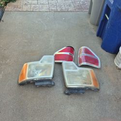 Very Good Conditions Headlight And Teallights 