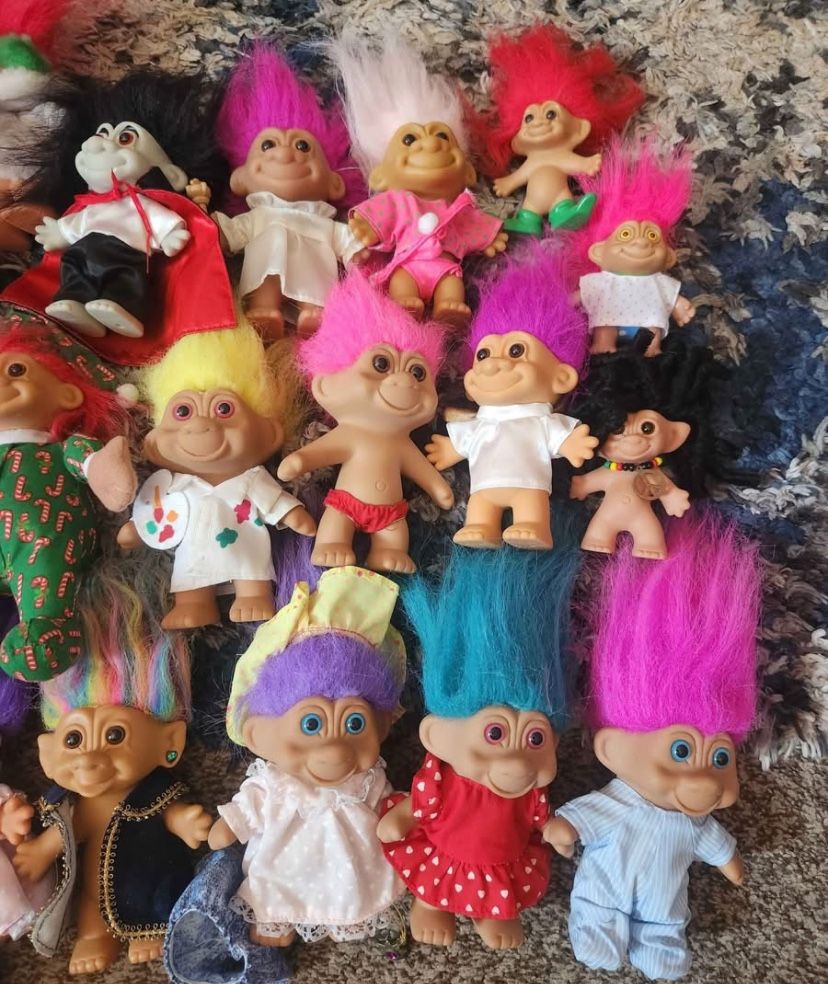23 Vintage Trolls Dolls