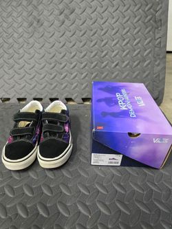 Vans Kpop Demon Hunters Old Skool size 13Y
