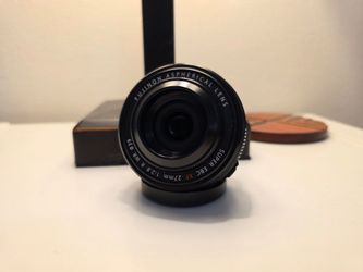 Fujifilm XF 27mm f/2.8 R WR lens