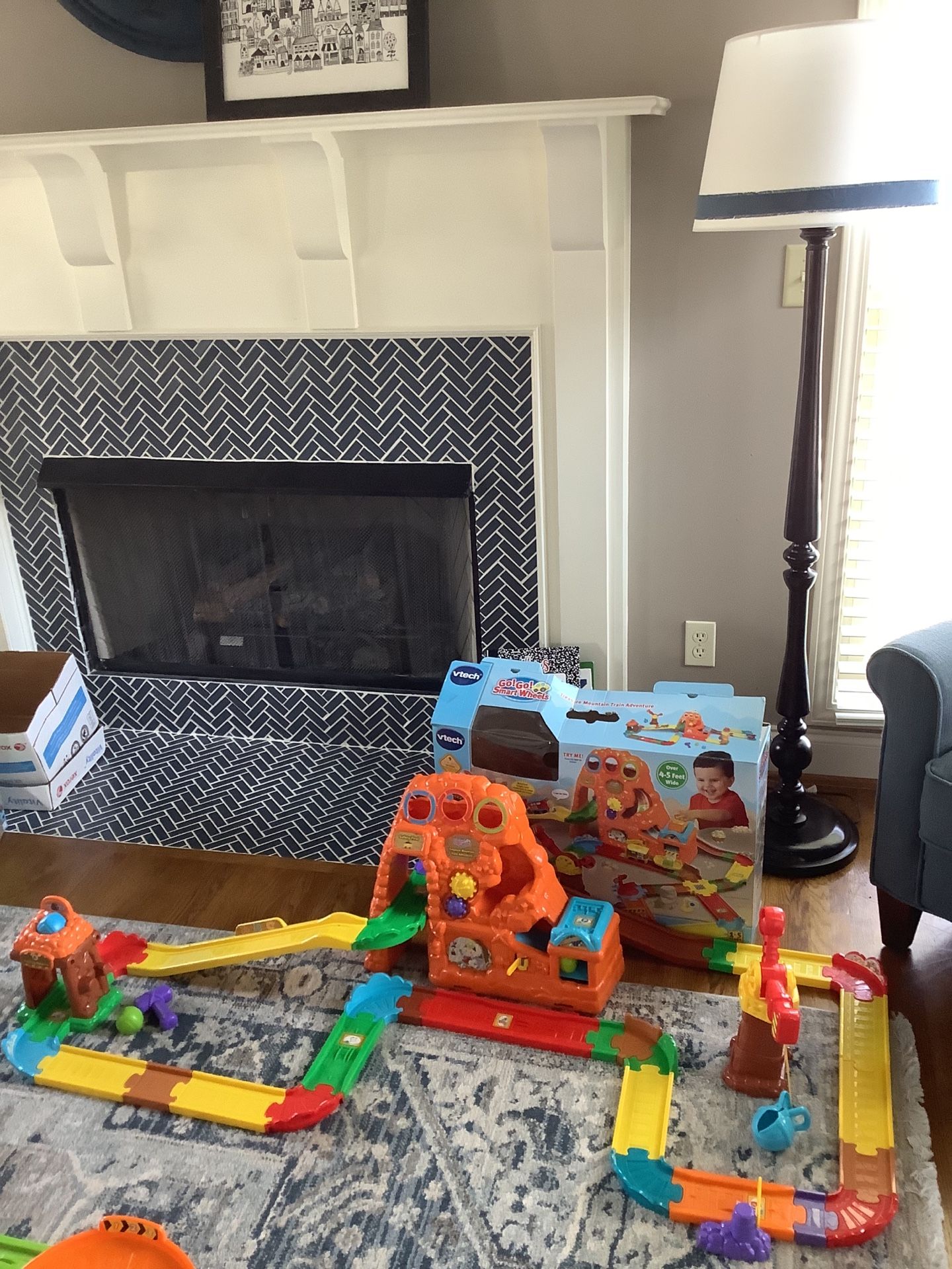 Vtech GoGo Smart Wheels Treasure Mountain Train Set