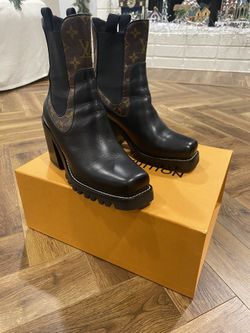 Louis Vuitton Boots