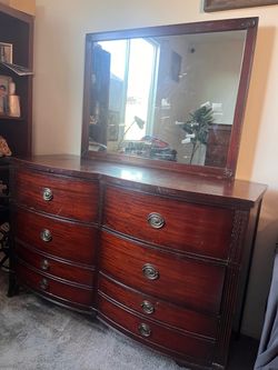 Drawer with mirror