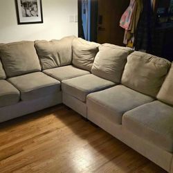 Sectional Couch 
