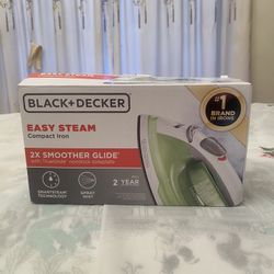 BLACK + DECKER Steam Iron, 1200W