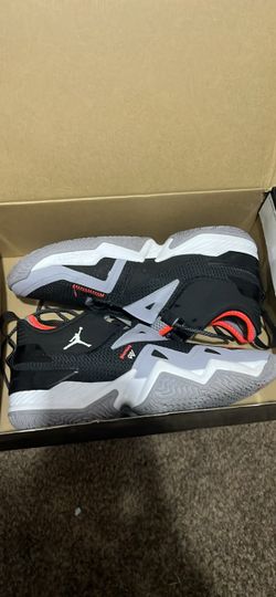 Jordan Westbrook One Take size 13