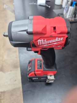 Milwaukee wernch