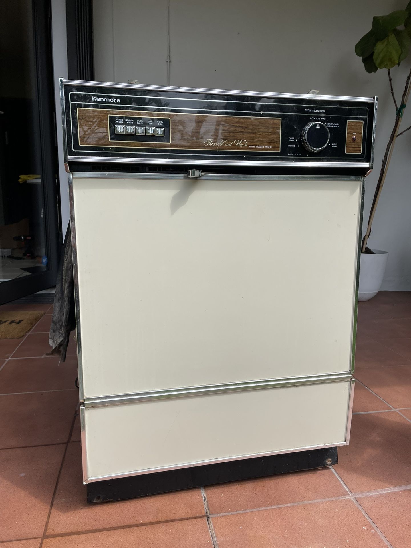Vintage Kenmore Dishwasher 1980s