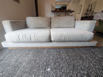 Couch, Sofa