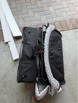 Pack and play