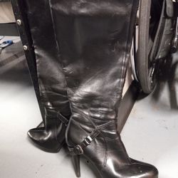 WOMENS BOOTS