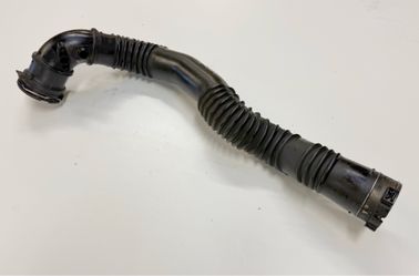 BMW F10 528i INTERCOOLER AIR INTAKE HOSE