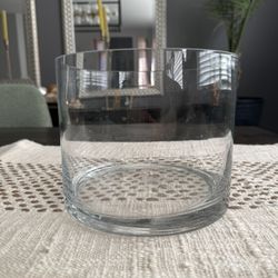 Decorative glass vases 